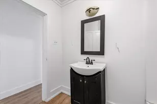 417 E Hughes St, Collinsville, TX 76233 - Photo 23