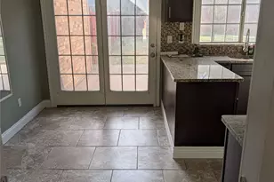 1940 Cedar Ridge Dr, Lewisville, TX 75067 - Photo 11