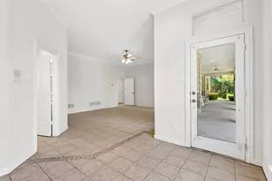 902 Glen Meadow Ct, Garland, TX 75044 - Photo 19