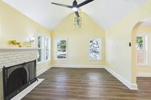 510 S Westmoreland Rd, Dallas, TX 75211 - Photo 7