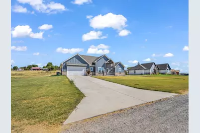 1017 Don Eve Court, Azle, TX 76020 - Photo 7
