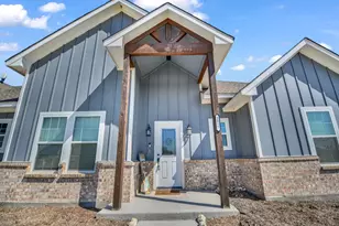 1017 Don Eve Ct, Azle, TX 76020 - Photo 3