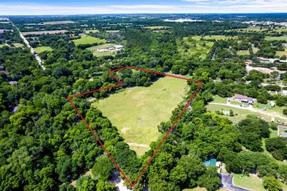 1213 S Houston School Road, Lancaster, TX 75146 - Photo 3