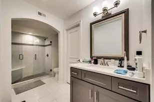 2205 Canton St, Dallas, TX 75201 - Photo 3