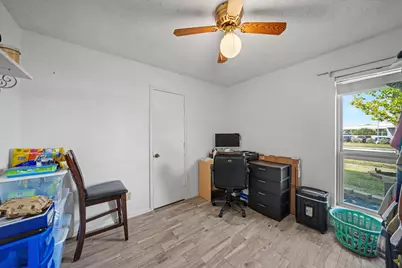 7624 Maplehill Road, Watauga, TX 76148 - Photo 9