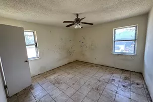 741 Calvert St, Sulphur Springs, TX 75482 - Photo 9
