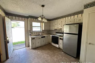 741 Calvert St, Sulphur Springs, TX 75482 - Photo 5