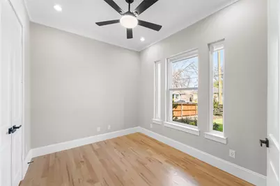707 Buckalew Street, Dallas, TX 75208 - Photo 15