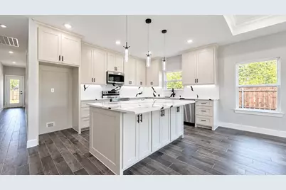 302 W Pine Street, Whitewright, TX 75491 - Photo 9