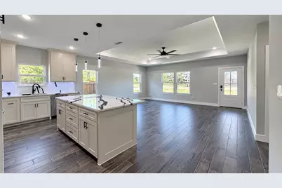 302 W Pine Street, Whitewright, TX 75491 - Photo 5