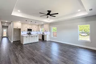 302 W Pine St, Whitewright, TX 75491 - Photo 13