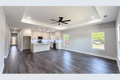 302 W Pine Street, Whitewright, TX 75491 - Photo 13