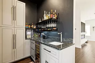 4060 Spring Valley Rd, Farmers Branch, TX 75244 - Photo 7