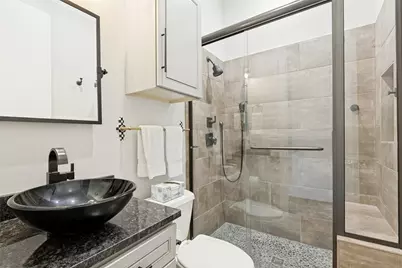 4060 Spring Valley Road #101, Farmers Branch, TX 75244 - Photo 19