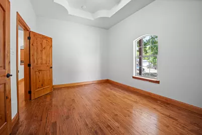 1201 S Sargent Street, Fort Worth, TX 76105 - Photo 9