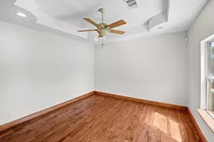 1201 S Sargent St, Fort Worth, TX 76105 - Photo 5