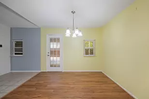 7418 Boisenberry Ln, Dallas, TX 75249 - Photo 9