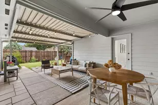 425 Kirkwood Dr, Lewisville, TX 75067 - Photo 21