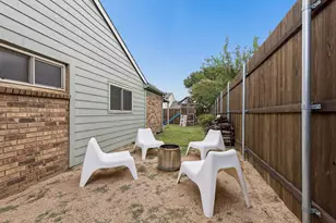 425 Kirkwood Dr, Lewisville, TX 75067 - Photo 25