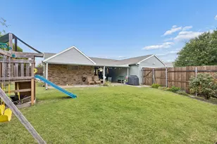 425 Kirkwood Dr, Lewisville, TX 75067 - Photo 23