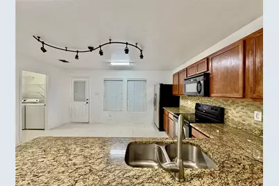 8107 Stowe Springs Lane, Arlington, TX 76002 - Photo 13