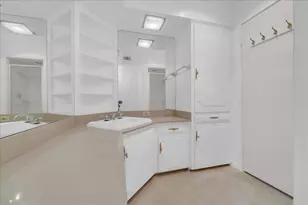 6234 Bandera Ave, Dallas, TX 75225 - Photo 11