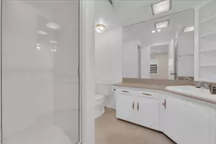 6234 Bandera Ave, Dallas, TX 75225 - Photo 13