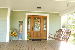 707 N Magnolia Ave, Hubbard, TX 76648 - Photo 5