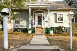 707 N Magnolia Ave, Hubbard, TX 76648 - Photo 3