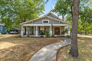 707 N Magnolia Ave, Hubbard, TX 76648 - Photo 1