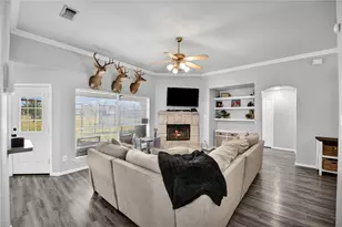 108 Butternut Ct, Weatherford, TX 76088 - Photo 7
