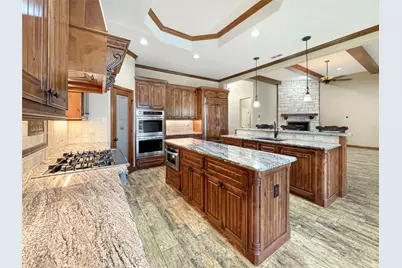6509 Ladybank Court W, Cleburne, TX 76033 - Photo 11