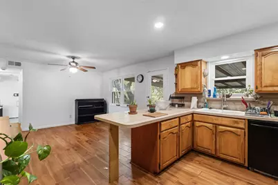 14429 Dennis Lane, Farmers Branch, TX 75234 - Photo 11
