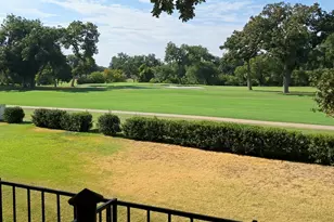 4042 Ridglea Country Club Dr, Fort Worth, TX 76126 - Photo 3
