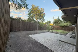 818 Fontana Ave, Richardson, TX 75080 - Photo 17