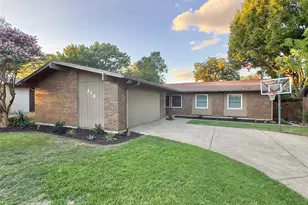 818 Fontana Ave, Richardson, TX 75080 - Photo 1