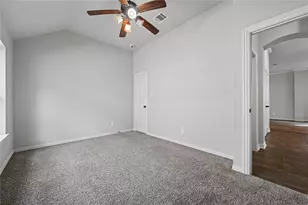 6918 Belteau Ln, Dallas, TX 75227 - Photo 15