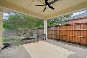 6918 Belteau Ln, Dallas, TX 75227 - Photo 19