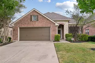 6918 Belteau Ln, Dallas, TX 75227 - Photo 1