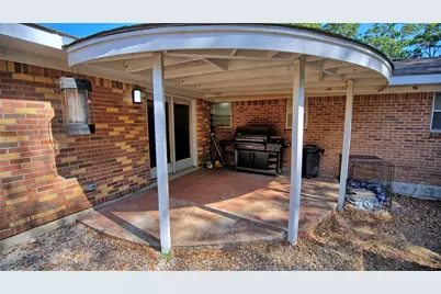 105 E Pecan Street, Saint Jo, TX 76265 - Photo 23