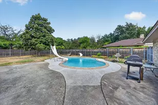 215 Roma Dr, Duncanville, TX 75116 - Photo 25