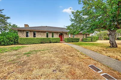 215 Roma Drive, Duncanville, TX 75116 - Photo 3
