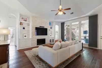 1808 Auburn Drive, Carrollton, TX 75007 - Photo 3
