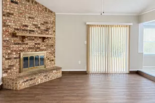 6432 Grasshopper Dr, Watauga, TX 76148 - Photo 5