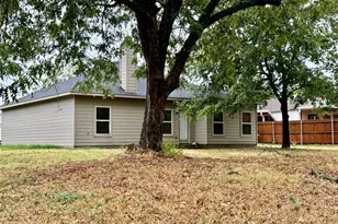 3204 Henderson St, Greenville, TX 75401 - Photo 33