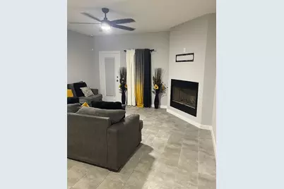 3204 Henderson Street, Greenville, TX 75401 - Photo 3