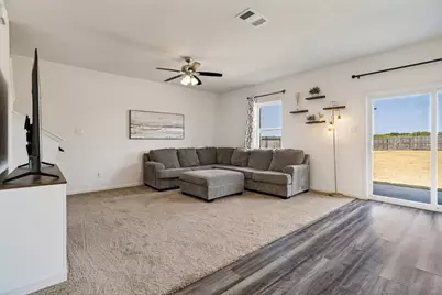 12 Cherryridge Drive, Edgecliff Village, TX 76134 - Photo 5