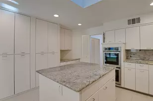 5818 Orchid Ln, Dallas, TX 75230 - Photo 9