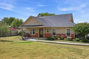 406 Cody Ln, Sherman, TX 75092 - Photo 3