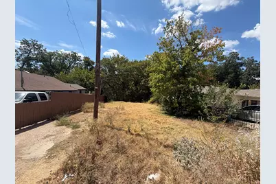 417 Bonnie View Road, Dallas, TX 75203 - Photo 3